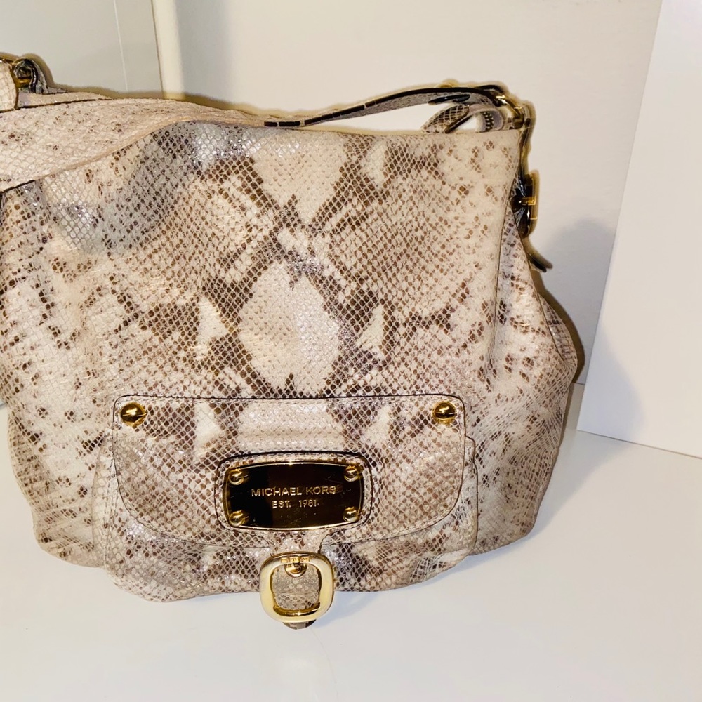 Michael Kors Leather Hobo Bag - Picture 2 of 8